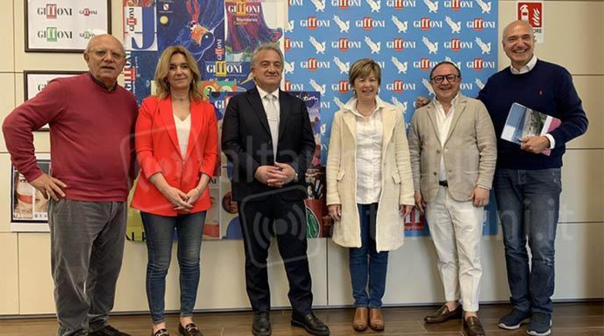 Riccione, a Cin&eacute; torna la sezione dedicata ai giovani con il Giffoni Film Festival - La sindaca Angelini durante la visita alla 'Giffoni Multimedia Valley'