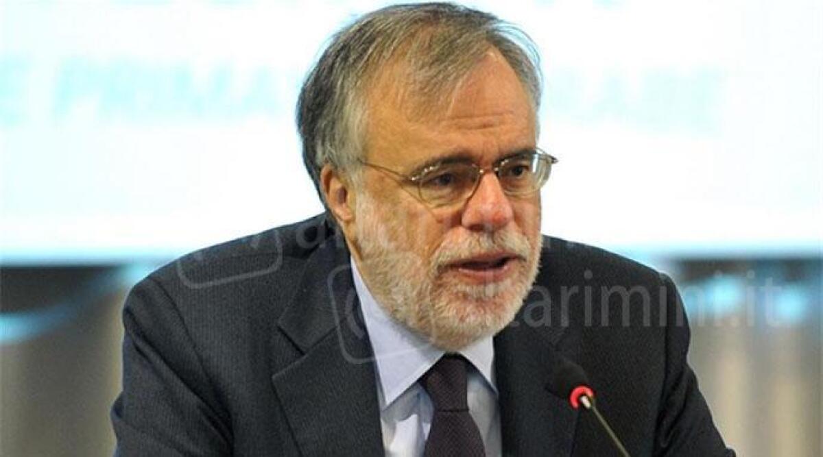 Rimini per la pace: al Fulgor Andrea Riccardi, fondatore della Comunit&agrave; di Sant'Egidio - Andrea Riccardi FOTO AVVENIRE