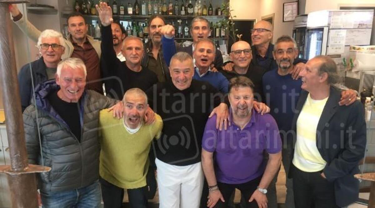 Calcio, l'amarcord del Rimini 1984-1985 all'Auriga: 'Eravamo una squadra vera, dentro il campo e fuori' - Il Rimini 1984-1985