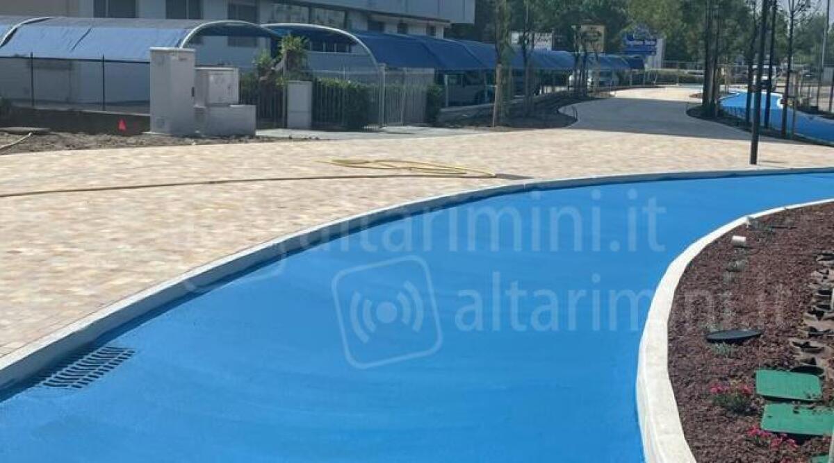 Quasi ultimati i lavori del nuovo lungomare di Misano - Nuova pista ciclabile a Misano