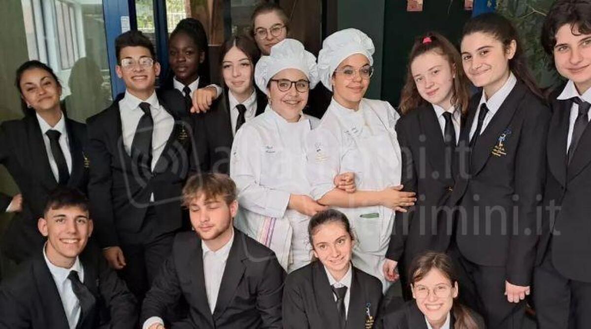 Qualifica professionale regionale per 33 studenti dell'istituto Tonino Guerra - Alcuni degli studenti del Tonino Guerra