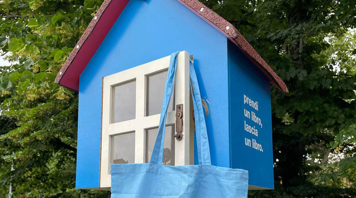 Una nuova casetta per libri a Rimini, nel Parco Don Luigi Sturzo - La nuova casetta per libri 