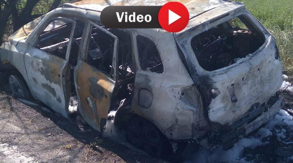 Santarcangelo: auto esce di strada, colpisce un palo della luce e prende fuoco - Una Suzuki Vitara si schianta in via Tomba