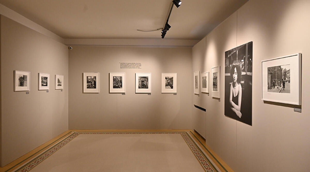 Riccione, inaugurata la mostra Un Certain Robert Doisneau - Oltre 140 immagini in bianco e nero e a colori, dagli anni '30 alla fine degli anni '80