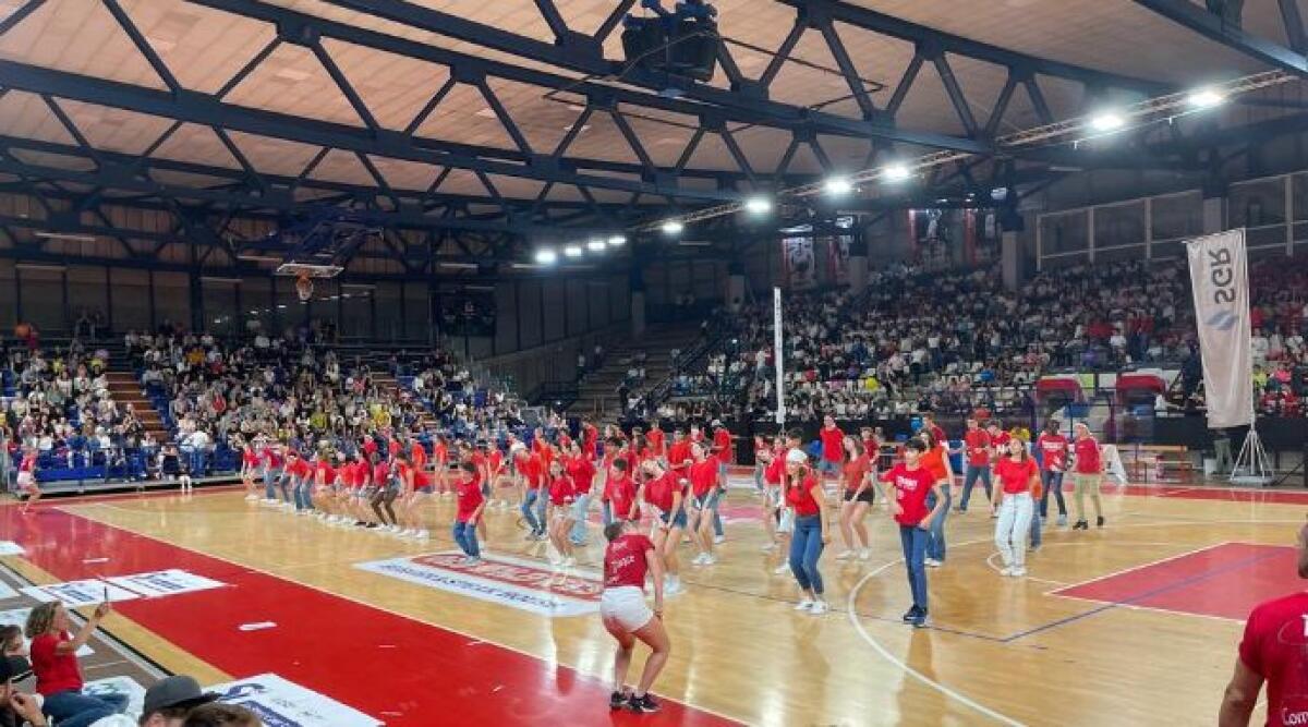 Danza inclusiva, al Flaminio 3000 persone per "Pgs in-danza" - Un momento dell'evento