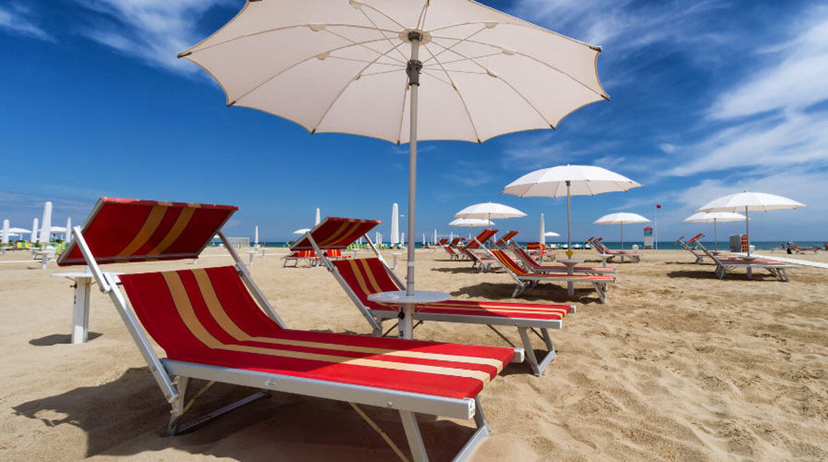 Rimini Autismo, compie 10 anni il progetto per la vacanza inclusiva - Spiaggia REPERTORIO