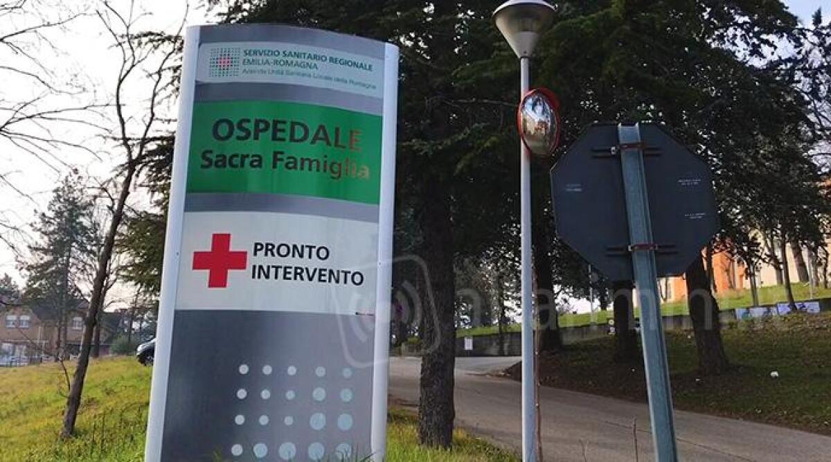 Ospedale di Novafeltria, "dati chirurgia confortanti". L'attività estesa al sabato - Insegna pronto intervento dell'ospedale di Novafeltria