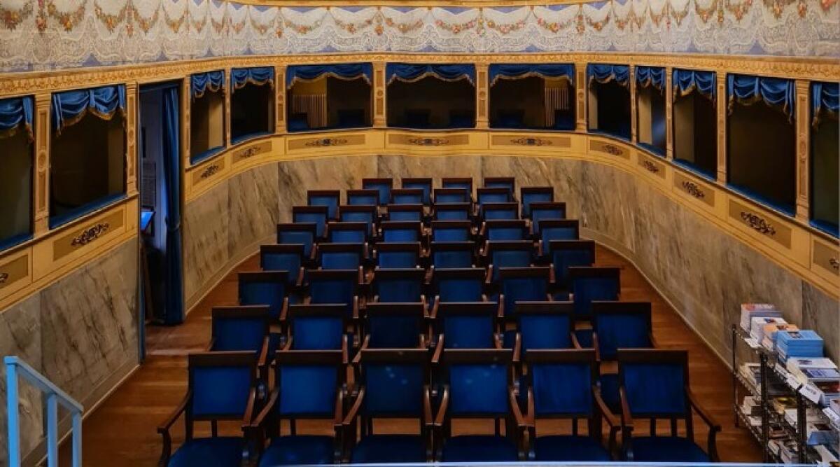 Buon compleanno Teatro Mariani: 4 mesi di eventi per il Tricentenario - Il teatro di Sant'Agata Feltria - immagine dalla pagina Fb del Teatro