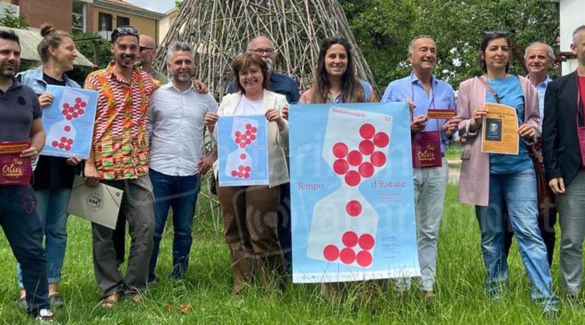 Santarcangelo, la città diventa un palcoscenico per 60 serate di eventi estivi - Alcuni momenti della presentazione del cartellone di eventi di Santarcangelo
