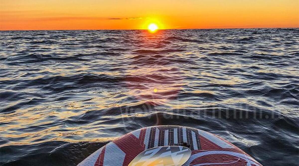 Meteo weekend ponte 2 giugno: tempo stabile, poi aumenta la variabilità - Foto di Romagna Paddle Surf da Bellaria-Igea Marina.