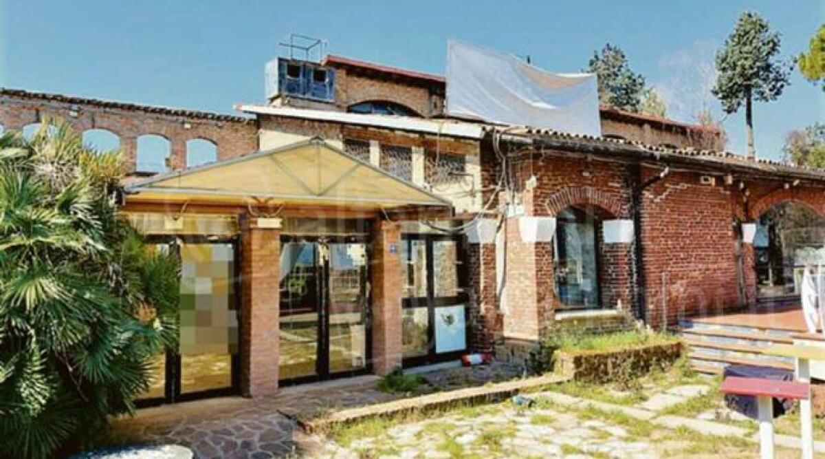 All'asta la storica discoteca Ecu. &Egrave; il quinto tentativo - Ex discoteca Ecu