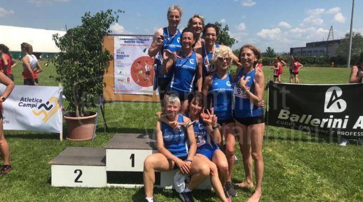 Campionato staffette master, Atletica Santamonica: 8 podi su 12 gare - I partecipanti sul podio