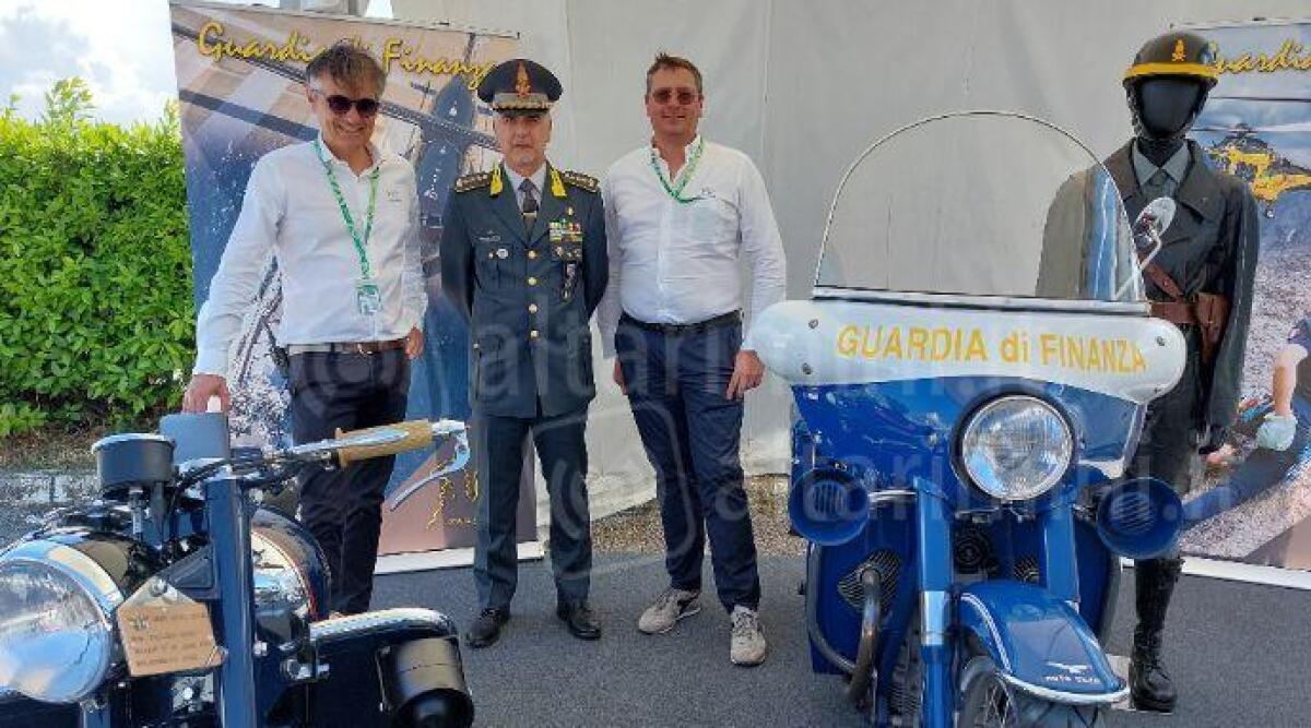 I veicoli storici della Finanza di Rimini in mostra al Misano World Circuit - La Finanza in mostra