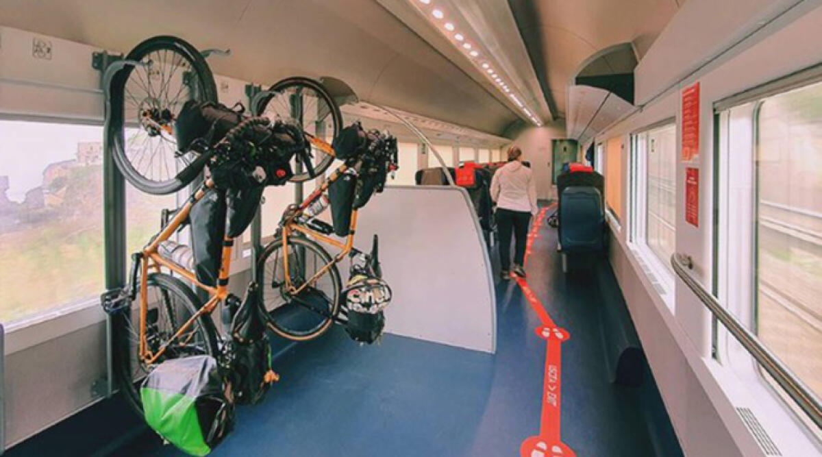 Trenitalia lancia 'Tutto Bici': vacanze sostenibili tra Emilia-Romagna, Veneto e Trentino-Alto Adige" - Treno bici, foto di repertorio