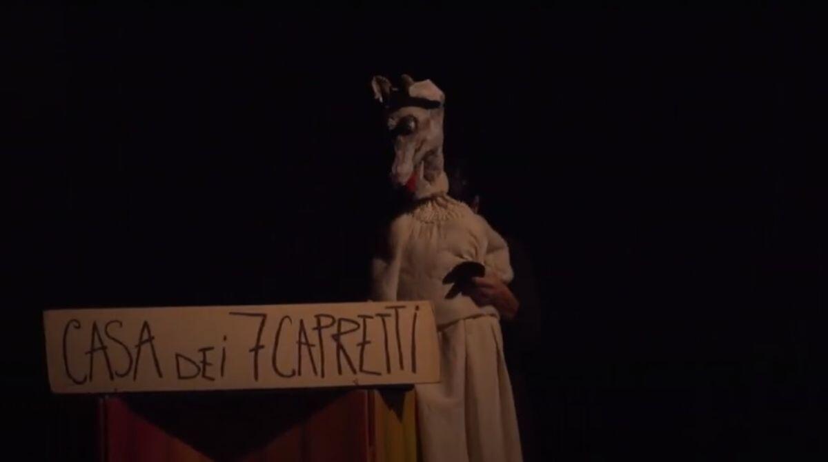 Tre appuntamenti estivi con “Un teatro per i ragazzi” a Poggio Torriana - Una scena dallo spettacolo "Il lupo e i sette capretti"