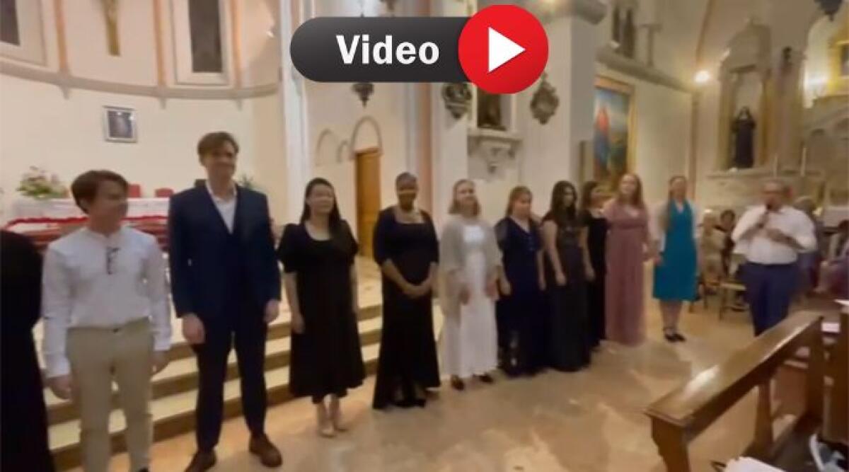 Voci nel Montefeltro, gli studenti di canto omaggiano con un concerto la comunità di Novafeltria -