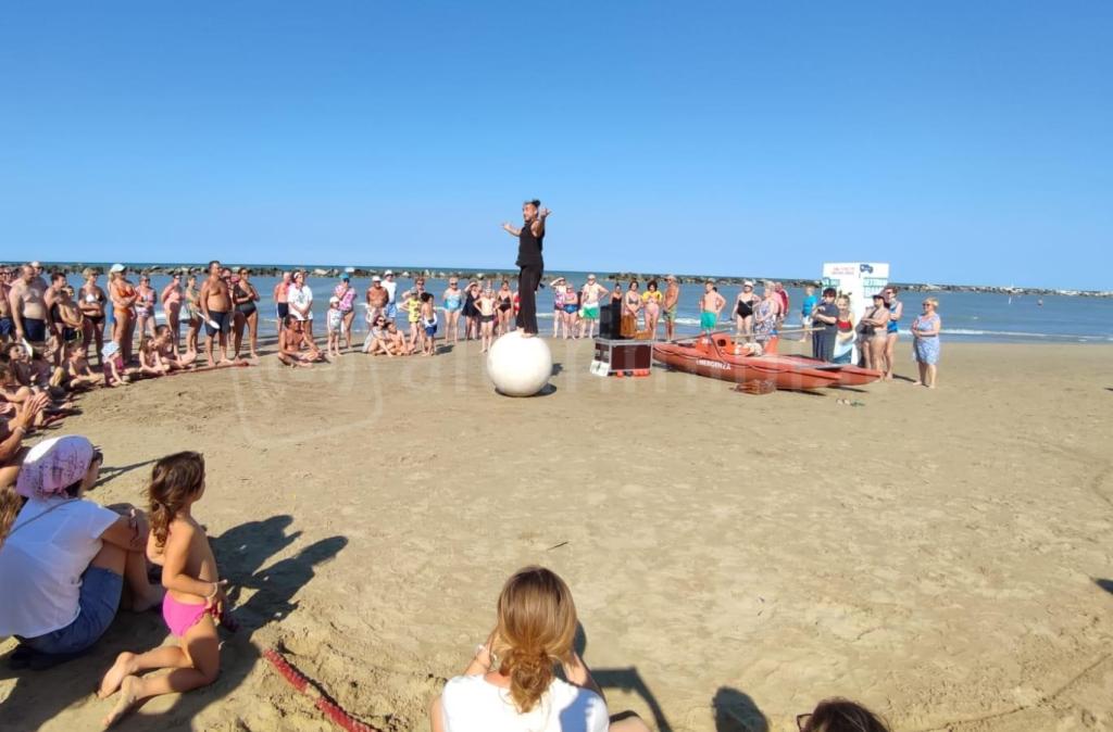 Giocoleria in spiaggia