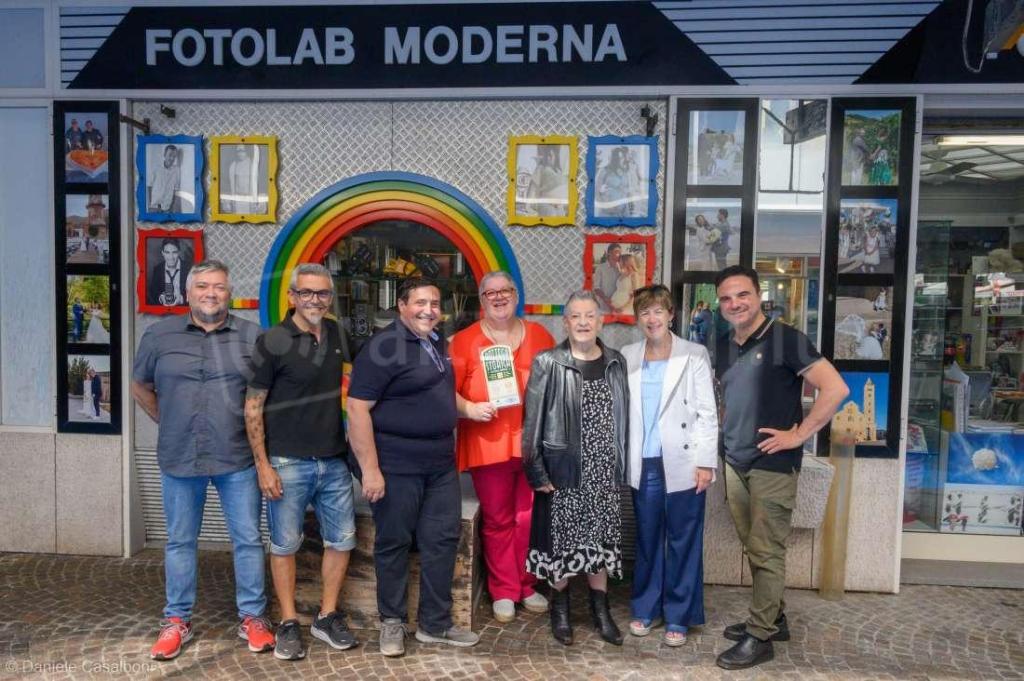 Fotolab Moderna diventa bottega storica