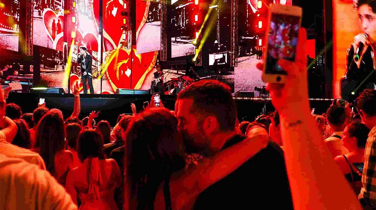 Notte Rosa: la festa entra nel vivo a Rimini. Tanti eventi lungo la costa, da Torre Pedrera a Miramare - Tim Summer Hits a Rimini PH PETRANGELI