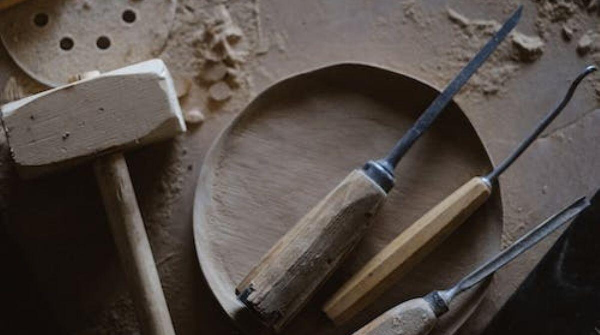 Simposio creativo dedicato alla scultura, a Mondaino 7 giorni di arte e studio -