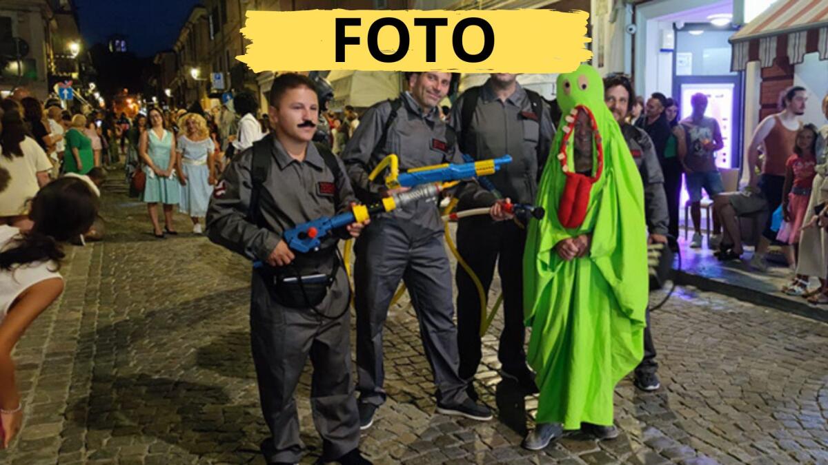 Novafeltria in festa: successo per il carnevale estivo - Il carnevale estivo di Novafeltria incanta con colori e spettacoli
