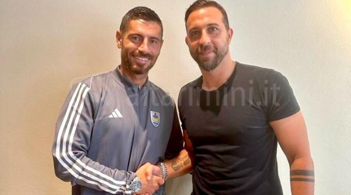 Calcio, Alex Ambrosini firma per La Fiorita. L'esterno Andrea Zavatta al Riccione 1926 - 