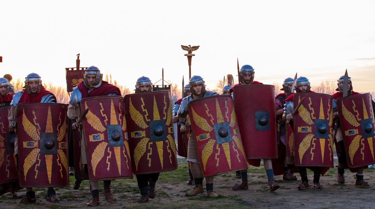 La Rimini romana in due appuntamenti con la Legio XIII Gemina - Legio XIII Gemina - Rubico - Rimini 14 Gennaio 2023 - nella Photo (Ph Giorgio Salvatori) alcuni momenti della sfilata e rappresentazione lungo la città di Rimini della "Legio XIII Gemina"