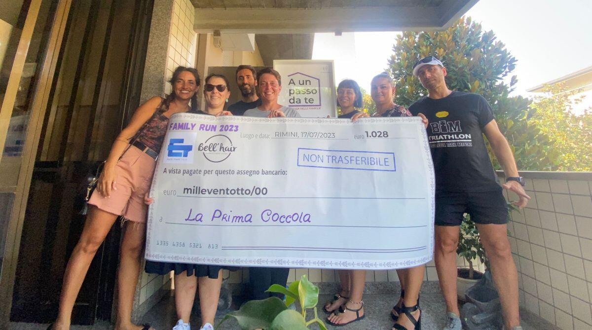 Family Run, la corsa solidale del Bim Triathlon dona un assegno alla Terapia Intensiva Neonatale - Consegna dell'assegno