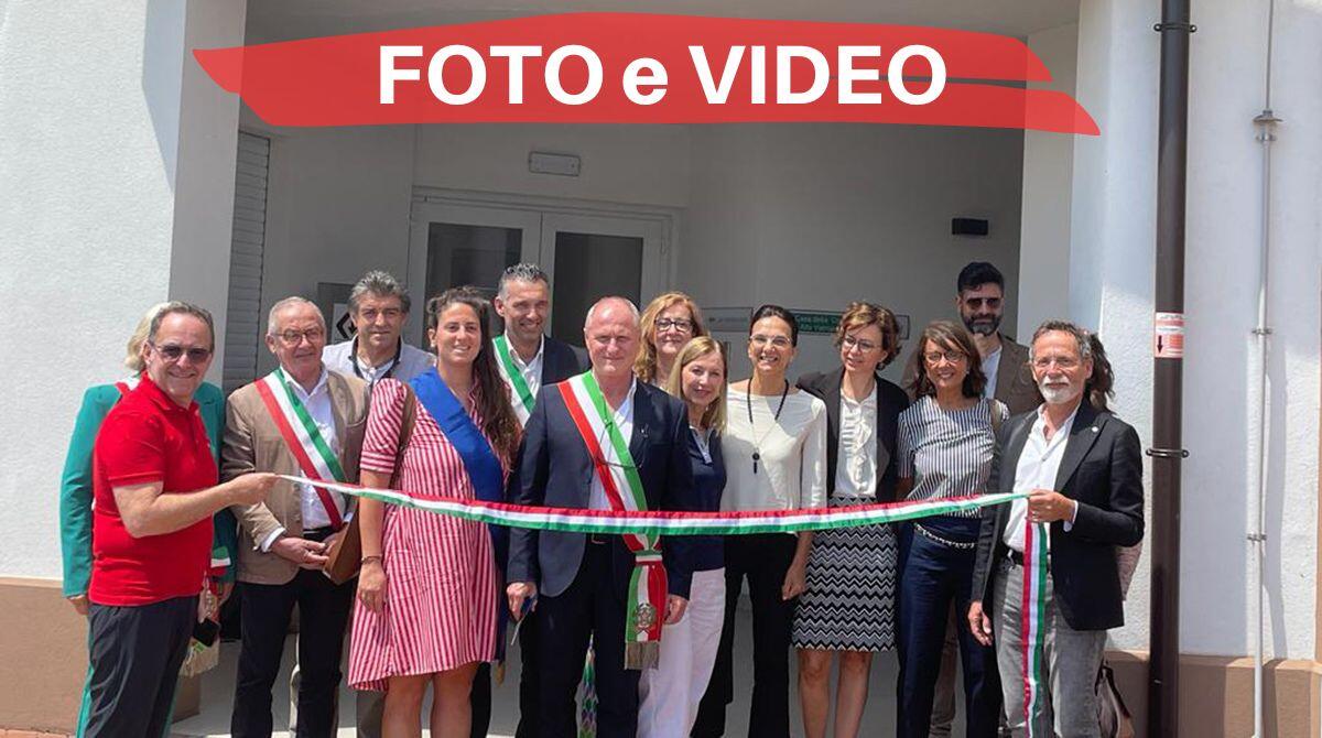 Novafeltria ha la sua moderna Casa della Comunità. Addio incompiuta Rsa: "Speriamo Striscia La Notizia torni a vedere cosa abbiamo fatto" - Taglio del nastro alla nuova Casa della Comunità di Novafeltria