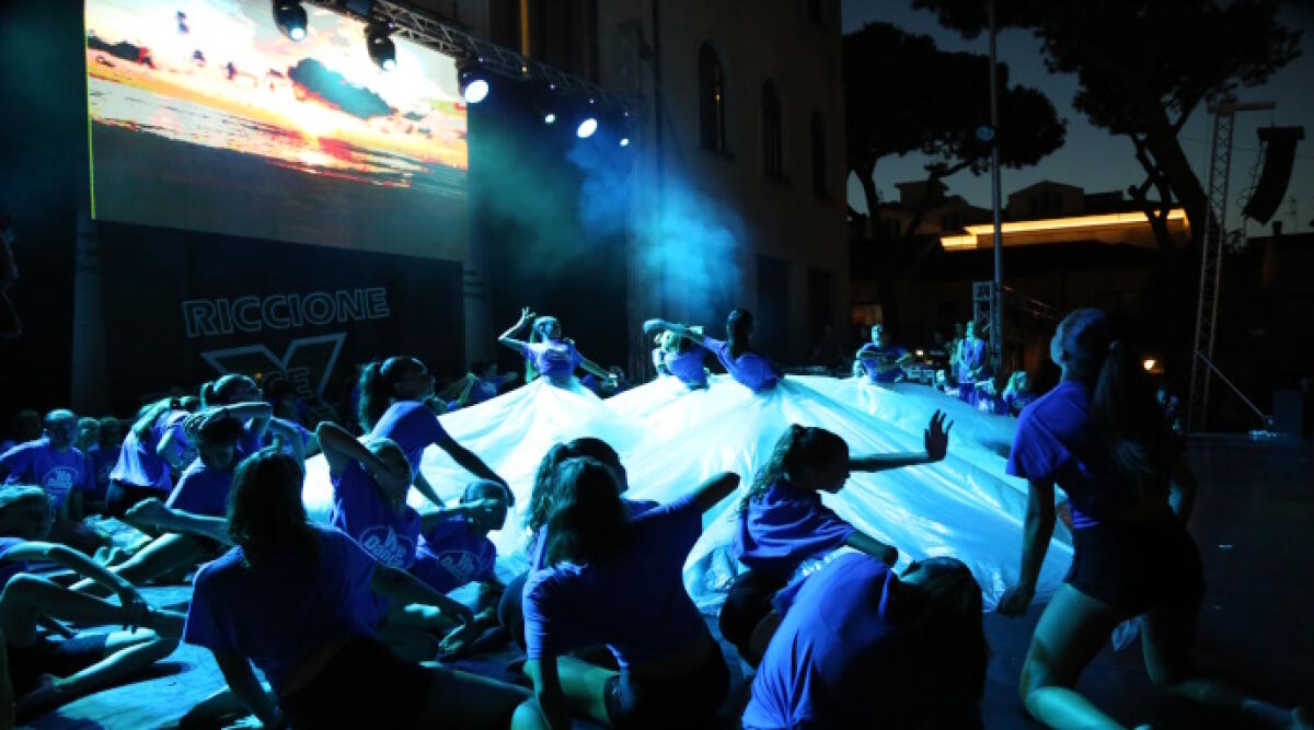 Il talento trionfa a Riccione Estate Danza 2023 con 550 giovani ballerini - Una delle esibizioni