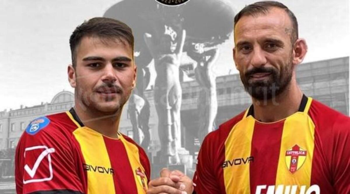 Calcio, Docente resta al Cattolica. United Riccione: arriva il jolly Leonardo Mesisca - 