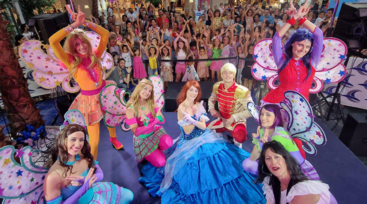 La magia delle Winx conquista le Befane Shopping Centre di Rimini - Winx a Le Befane di Rimini