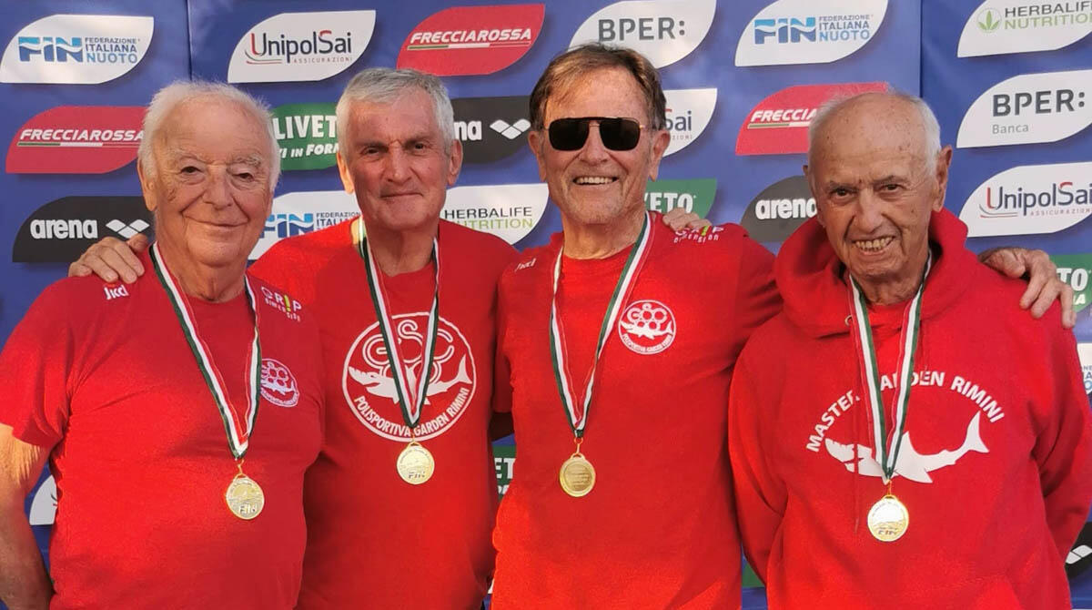 Nuoto Master, 7 medaglie d'oro per il Garden di Rimini - La staffetta 4x50 mista del Garden