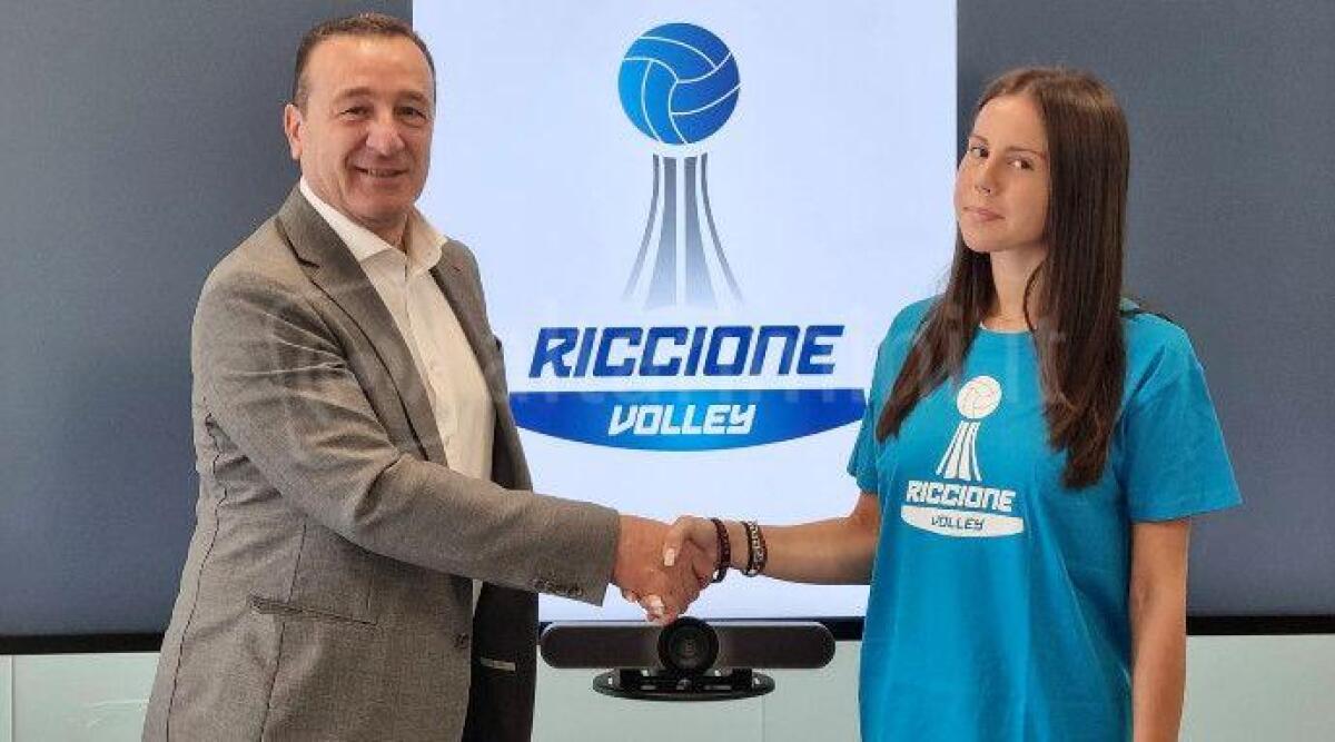 Volley B2 femminile, Lasersoft Riccione: come libero c'è Federica Calzolari - 