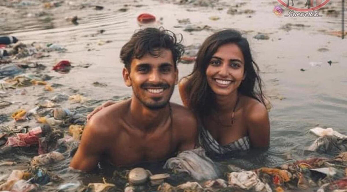 Insulti al mare di Rimini sui social, albergatori querelano per diffamazione - Una delle foto incriminate