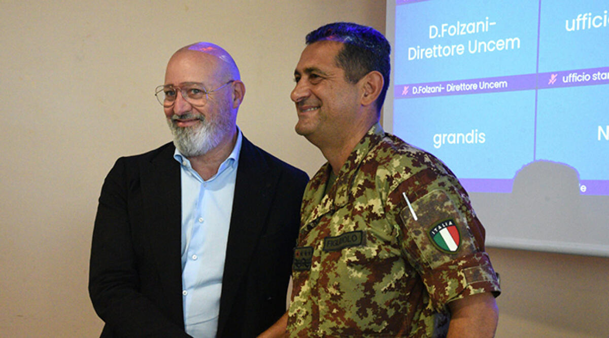 Alluvione: il sistema regionale nel Patto per il Lavoro e per il Clima incontra il Commissario alla ricostruzione Figliuolo - Il presidente della Regione Bonaccini con il Commissario alla ricostruzione Figliuolo