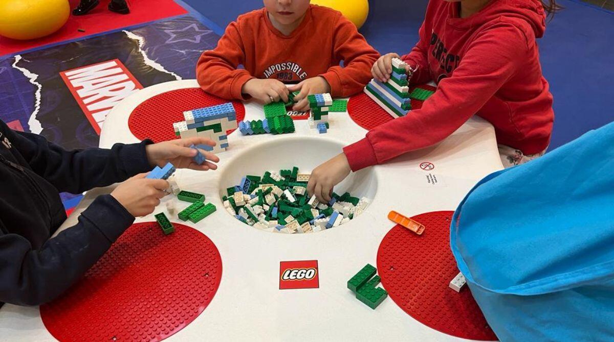 Lego in tour alle Befane di Rimini per il lancio della nuova linea - 