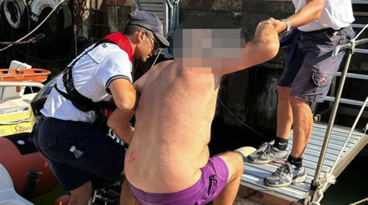 Salvataggio al limite: 50enne rischiava di essere risucchiato dalla risacca a Cattolica - L'intervento