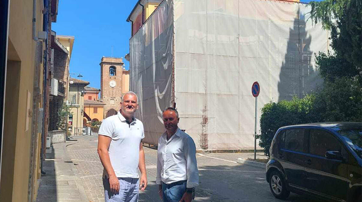 La sagrestia della Chiesa di Santa Lucia sarà rimessa a nuovo: "Un pezzo del nostro centro storico torna fruibile" - L'assessore Vagnini e il sindaco Morelli