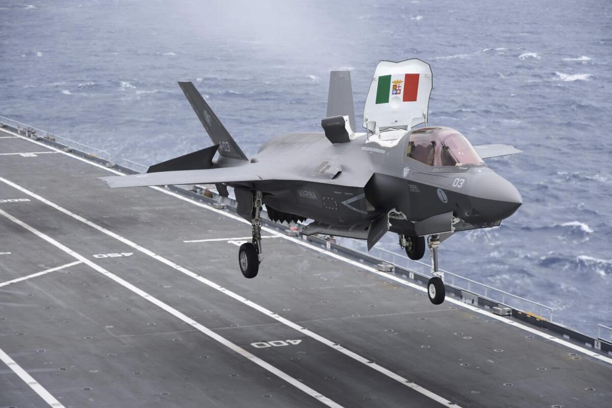 Prove di sorvolo sul circuito Simoncelli, a Misano i jet della Marina Militare - Jet della Marina Militare