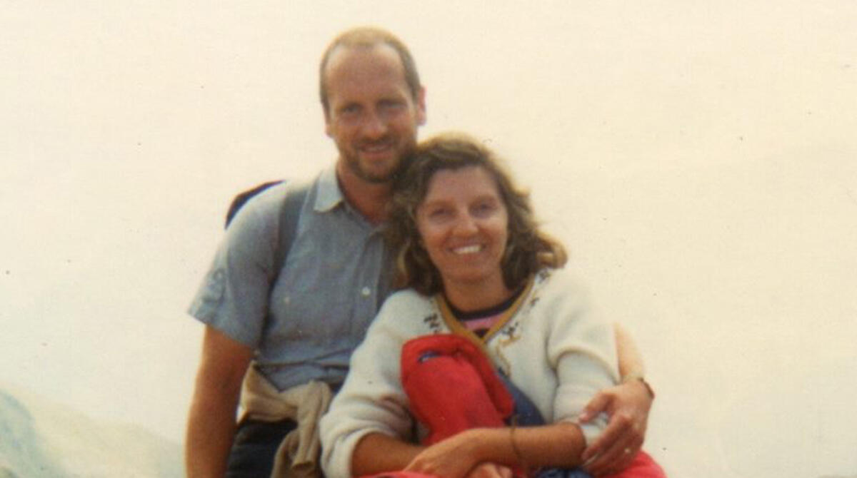 Carla Amori, l'omaggio della città di Rimini: intitolata una rotonda a suo nome - Carla Amori insieme a suo marito Paolo Parma (foto da Fb @corocarlaamori)