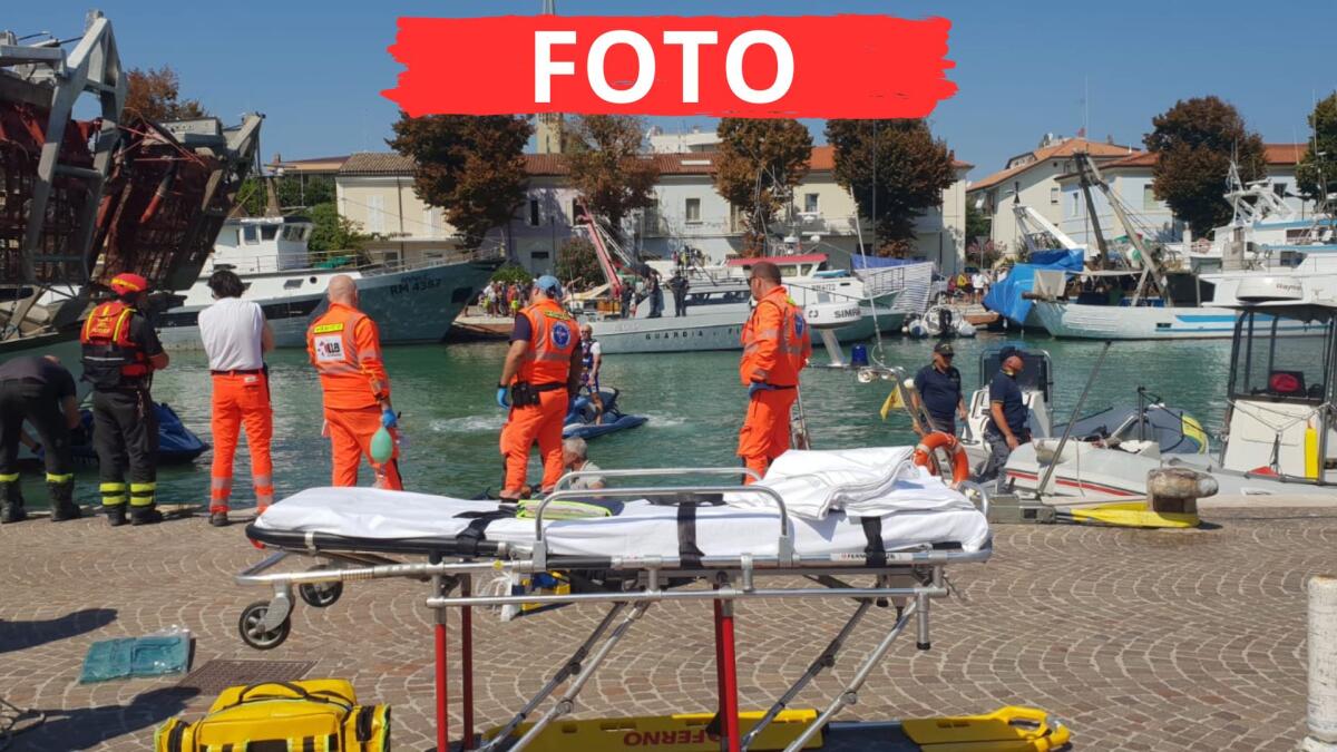 Incidente nel Porto di Rimini: auto con persona a bordo finisce in acqua - Mobilitazione di Soccorso: intervento immediato dei sommozzatori nel porto