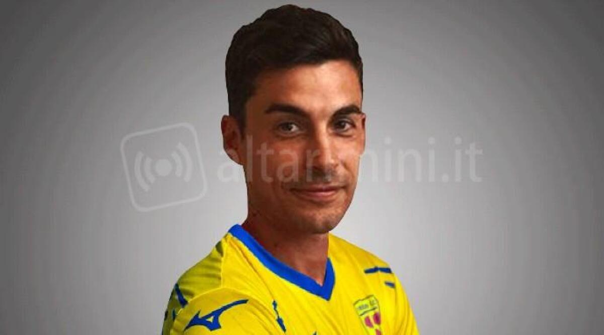 Calcio RSM, al Tre Fiori l'esperienza del centrocampista Nicola Mazzotti - 
