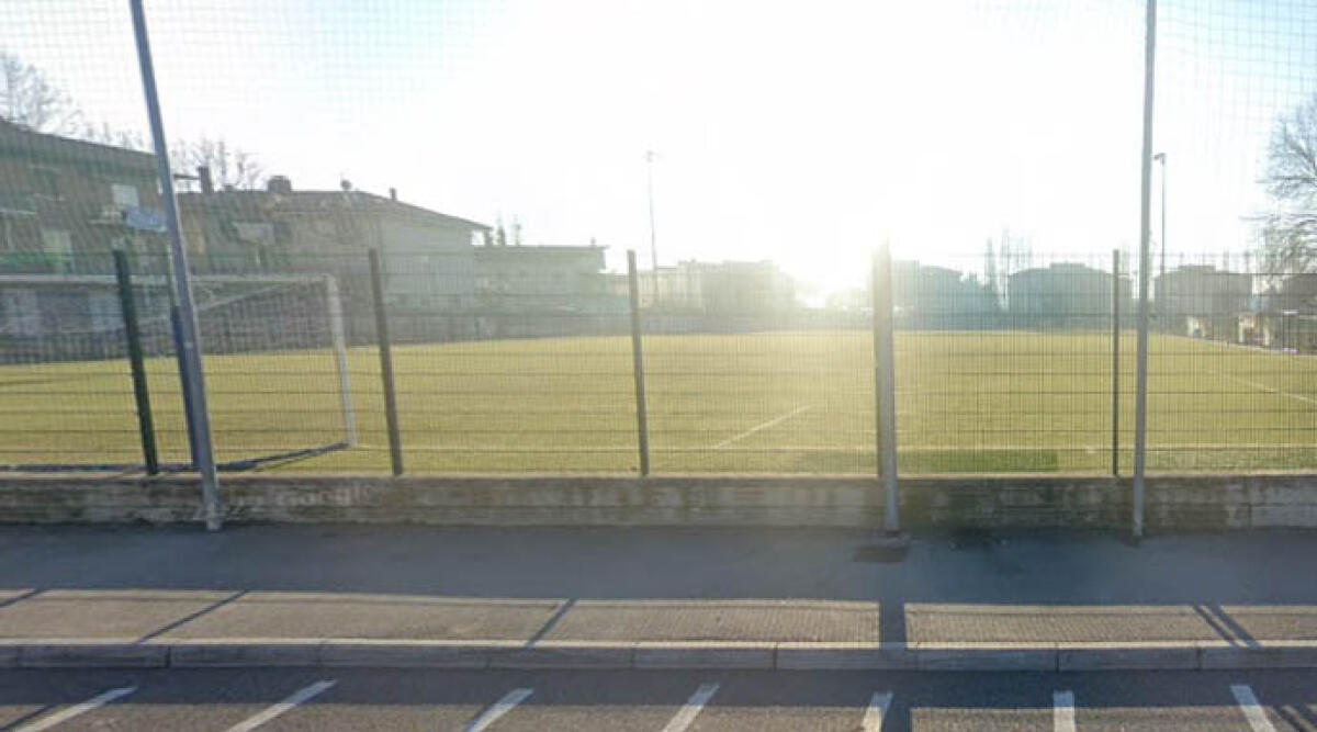Il campo da calcio di Miramare si rifà il look: terreno sintetico, investimento da 350.000 euro - Il campo di viale Parigi GOOGLE