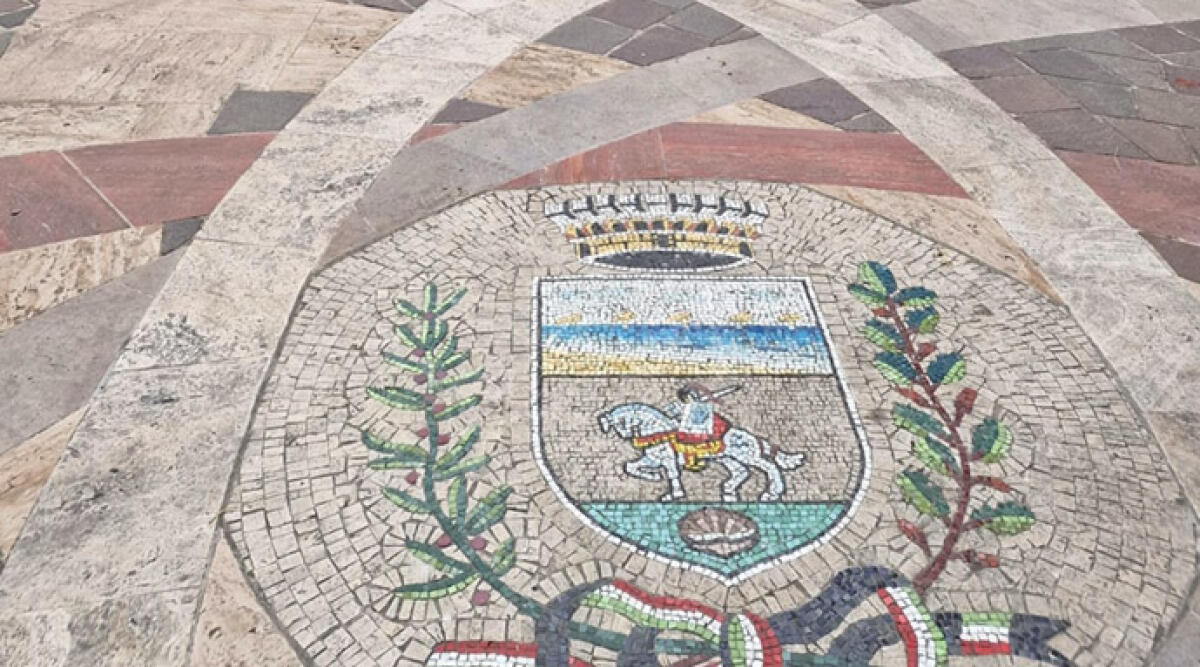Uniamo Riccione, è frattura: l'attacco alla giunta Angelini crea polemiche - Municipio di Riccione