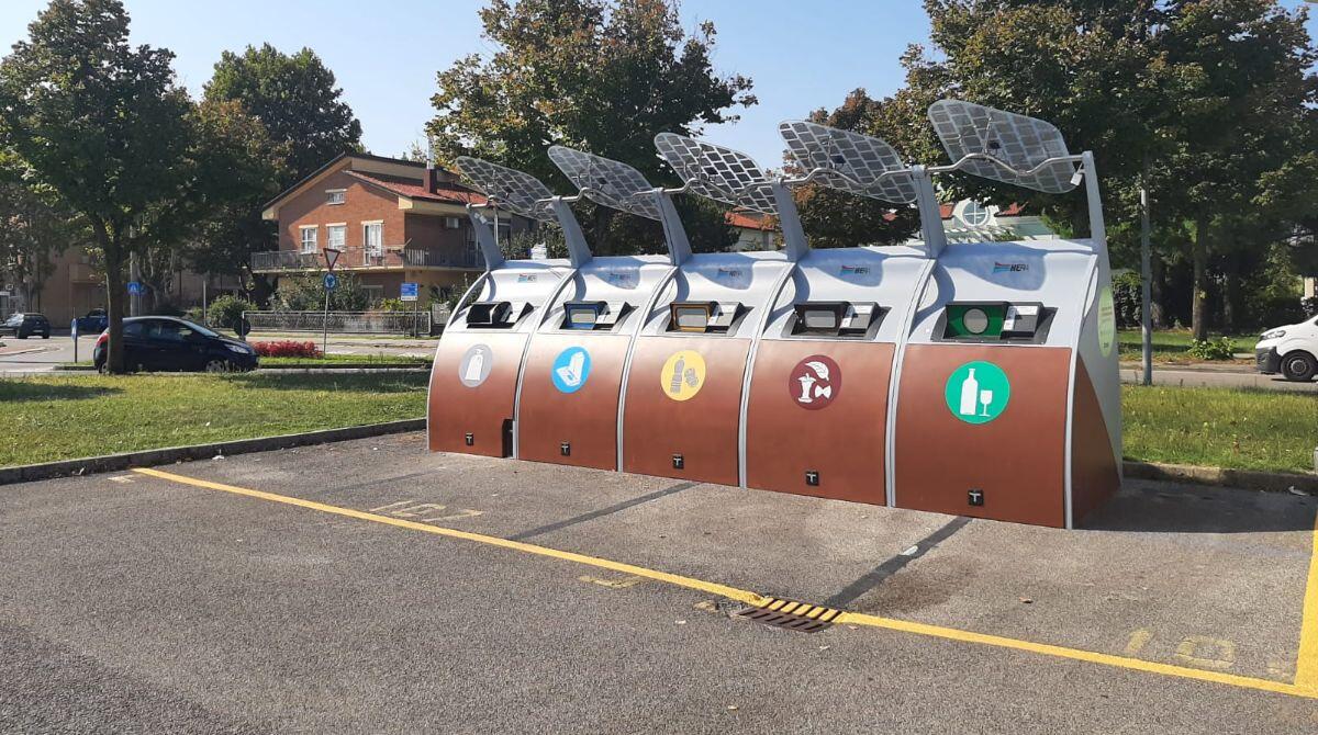 Bellaria, due nuove postazioni "eco smarty" per la raccolta dei rifiuti -