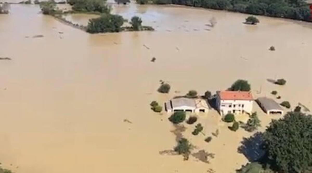 Alluvione, i Commercialisti riminesi fanno donazione alle famiglie e alle imprese in difficoltà - Una zona colpita dall'alluvione
