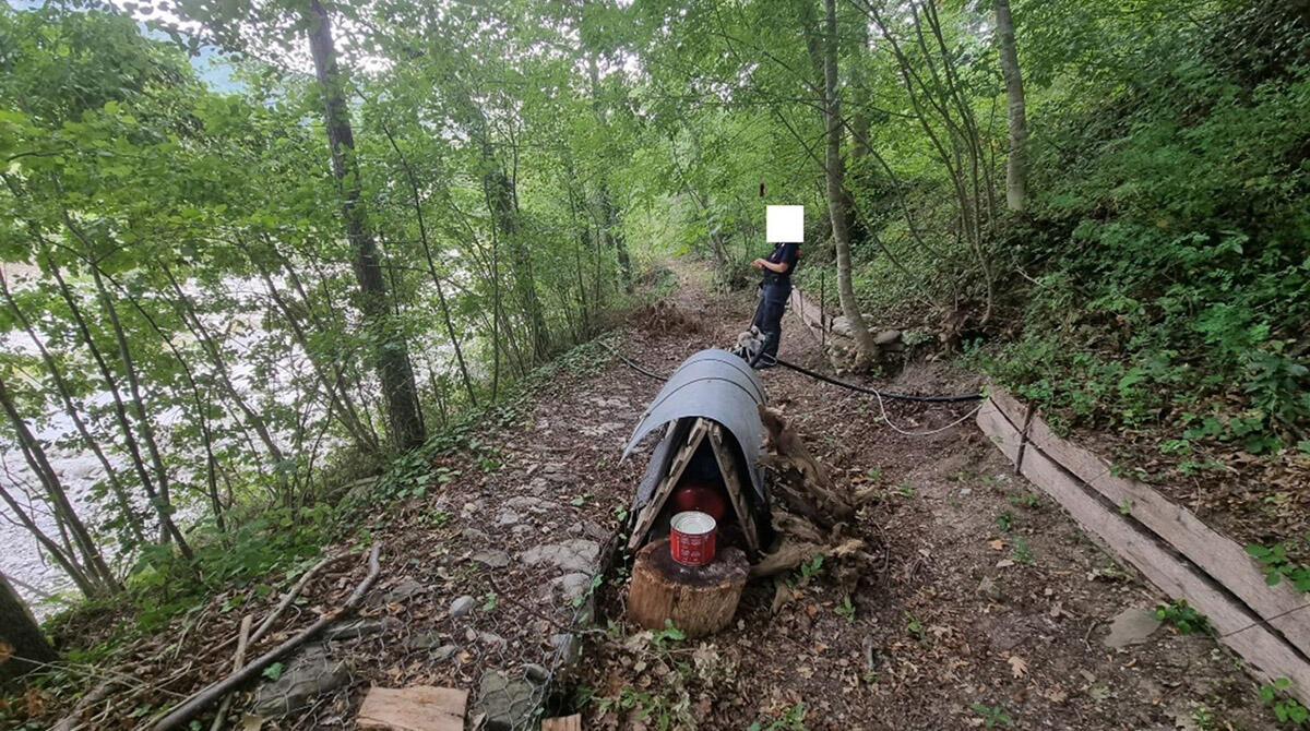 Siccità e attingimenti abusivi d'acqua, i Forestali frenano i furbetti dei fiumi. In arrivo maxi sanzioni - Attingimenti abusivi scoperti dai Carabinieri Forestali di Rimini