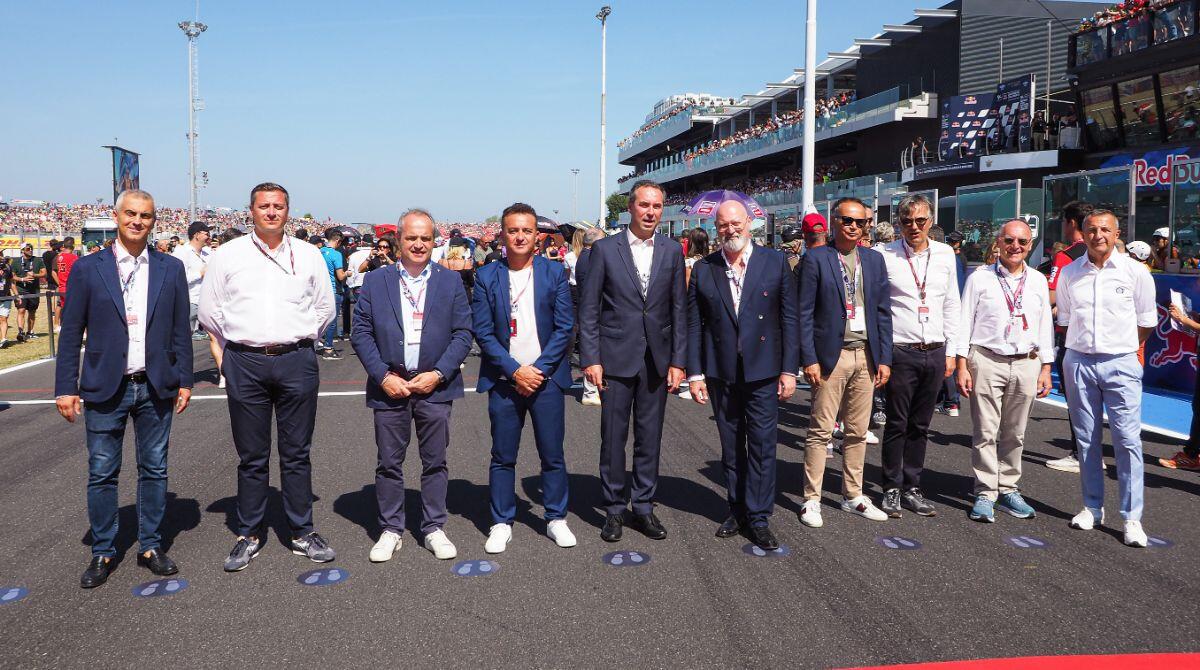Moto Gp, edizione da record. La soddisfazione del sindaco di Misano Fabrizio Piccioni - "Parata" di amministratori locali e non al MWC
