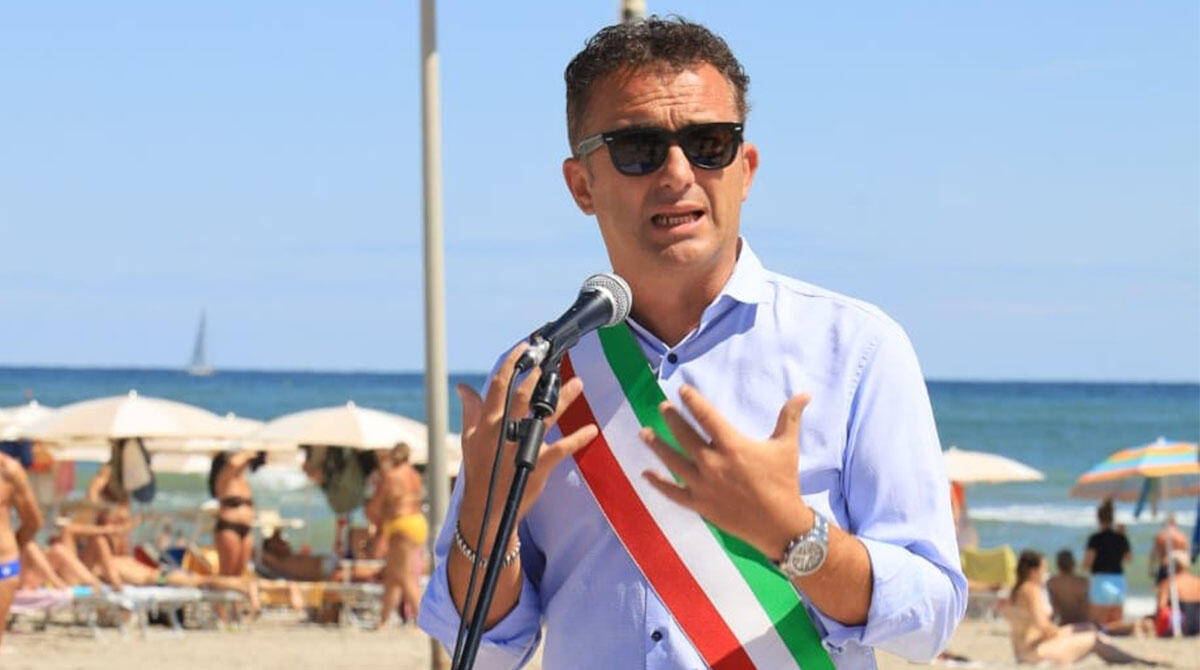 Stagione estiva flop, sindaco Misano: "Basta guardare i numerini, la Riviera tiene ma bisogna rilanciarsi" - Il sindaco di Misano Fabrizio Piccioni